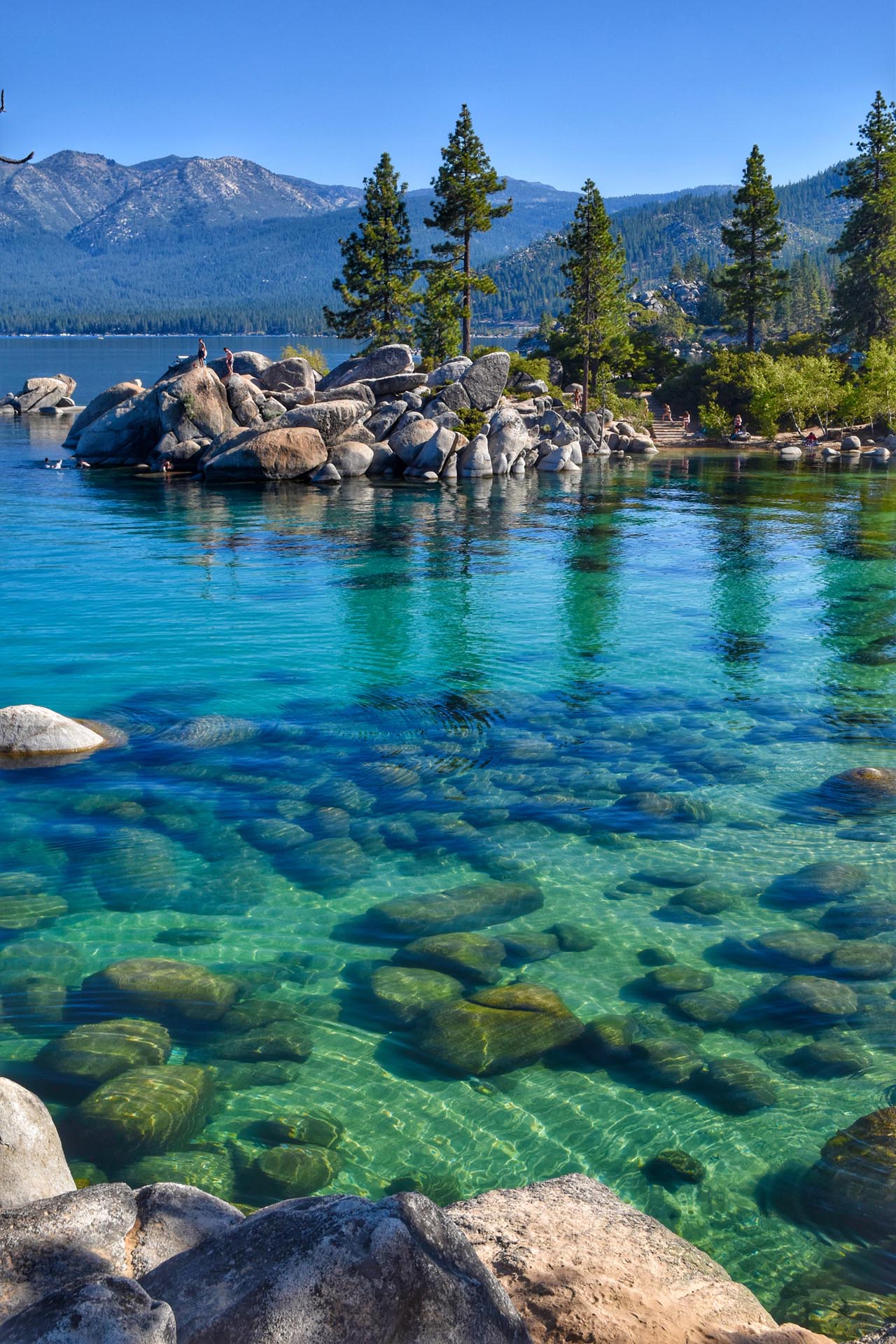 lake tahoe clear water